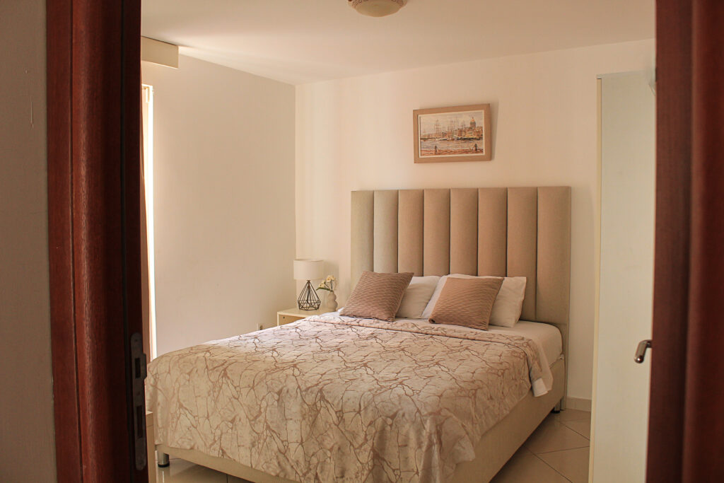 bedroom in a hotel room